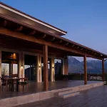 Porta E Alpeve Hotel Gradec